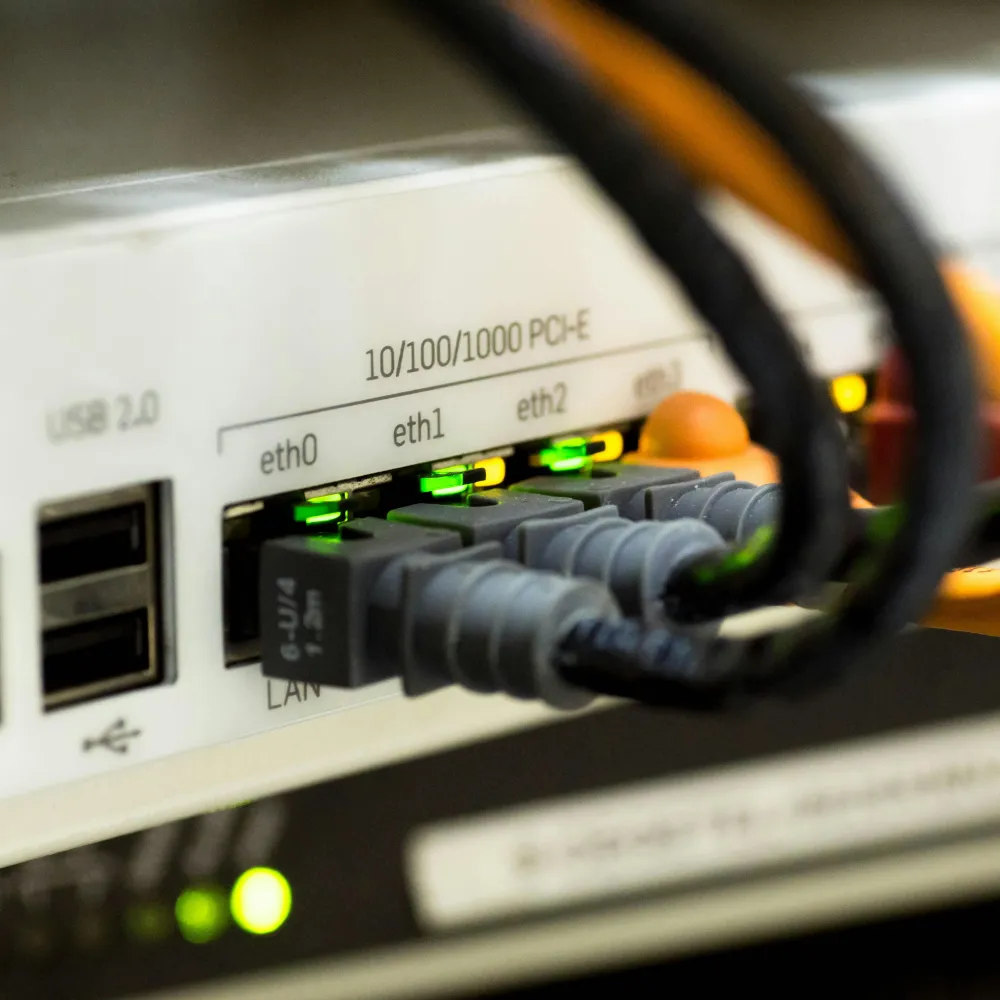 l'immagine di un router per irradiare il segnale wifi