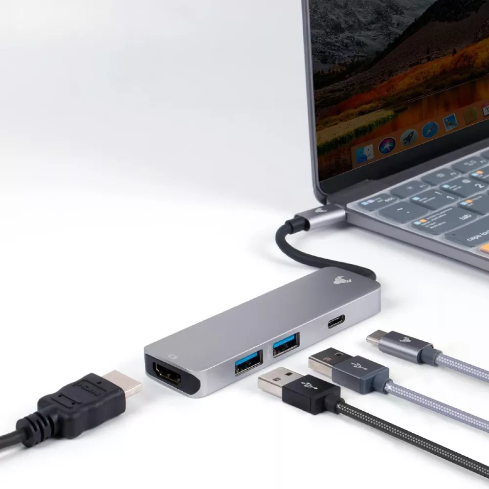 uno sdoppiatore di porte usb, comunemente noto come ciabatta usb