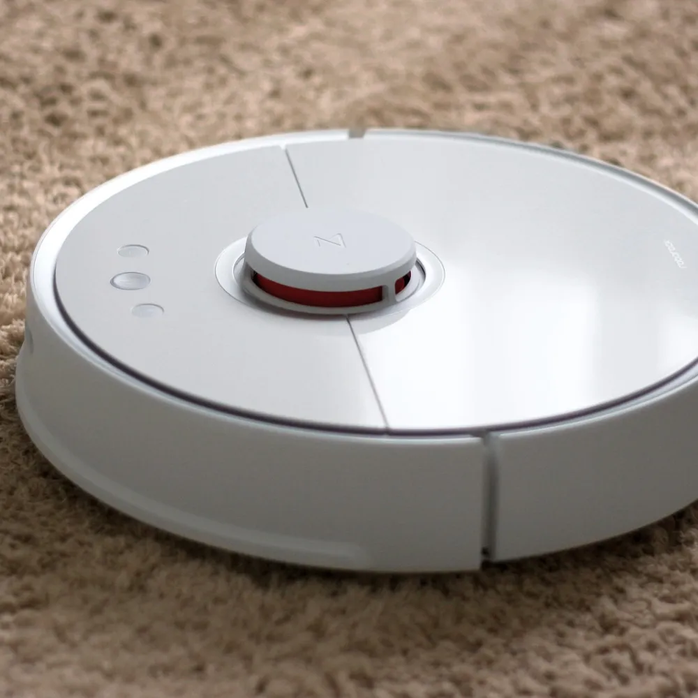 un robot aspirapolvere in blocco. Come si fa a scoprirae la causa?